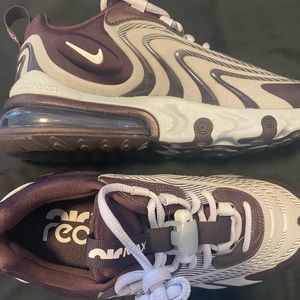 Women’s Airmax 270 React ENG